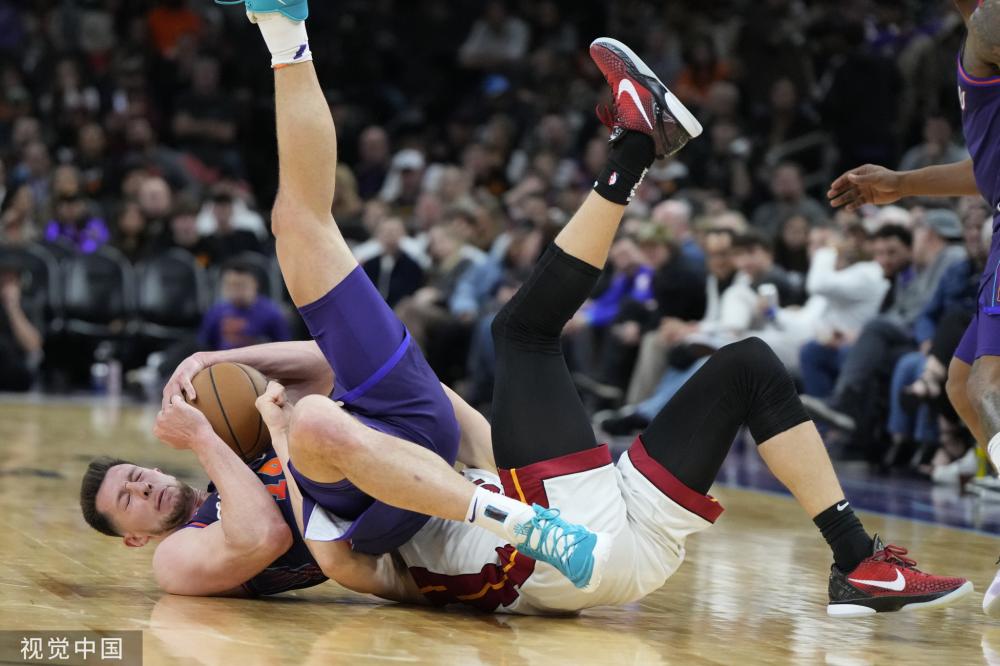 他凭借绝妙 他凭借绝妙