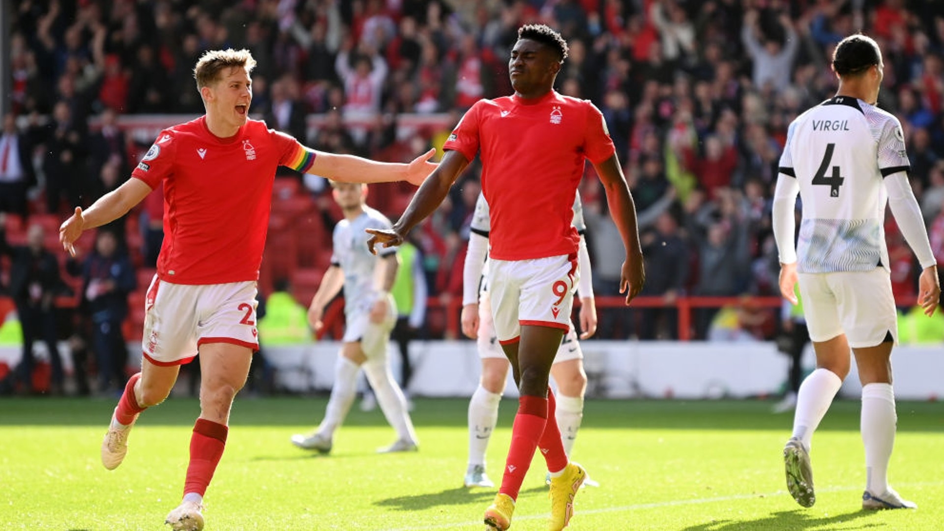 成为赛场上 成为赛场上